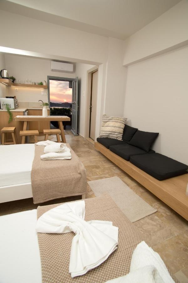 Horizon Hotel Kalymnos Myrties Bagian luar foto